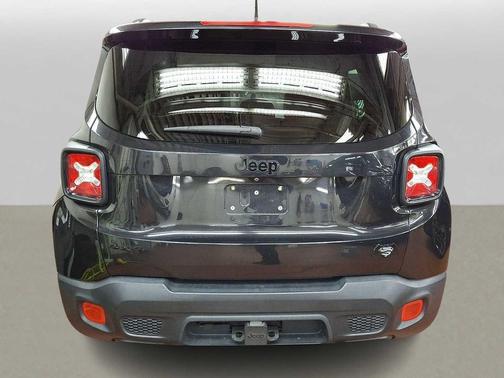 2016 Jeep Renegade Justice