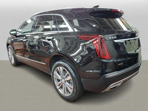 Stellar Black Metallic 2024 Cadillac XT5 Premium Luxury