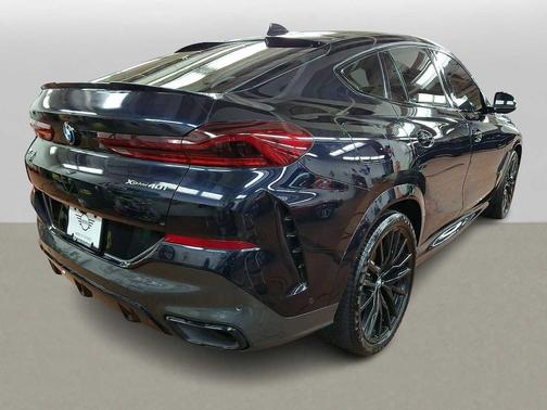 2022 BMW X6 xDrive40i