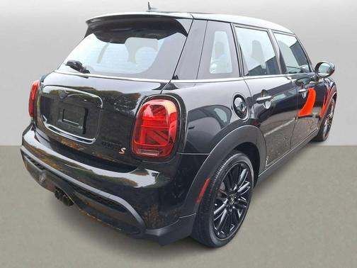 2024 MINI Hardtop Cooper S
