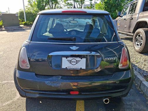 Astro Black Metallic 2006 MINI Cooper Base