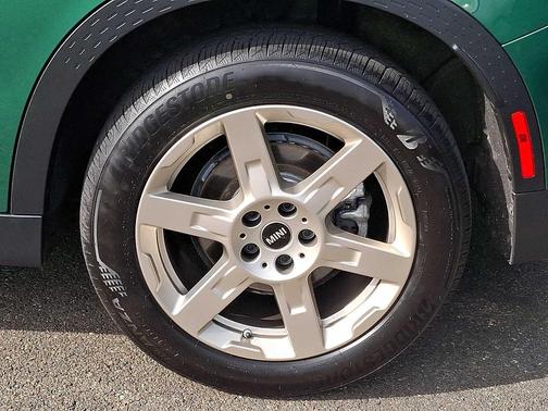 British Racing Green IV Metallic 2026 MINI Countryman Cooper S ALL4