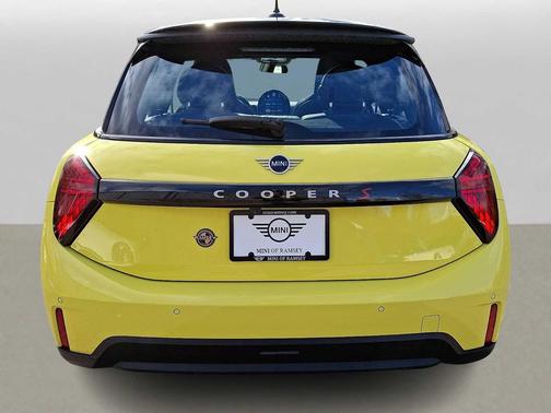 2025 MINI Hardtop Cooper S