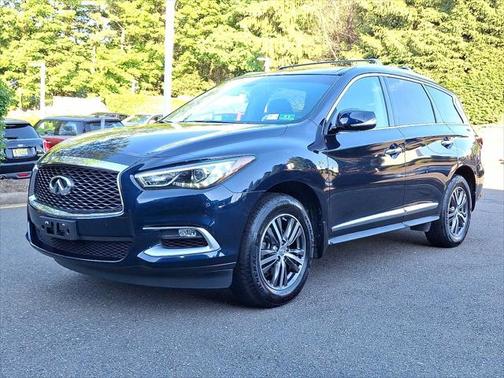 2016 INFINITI QX60 Base