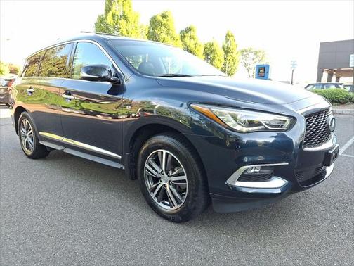 2016 INFINITI QX60 Base