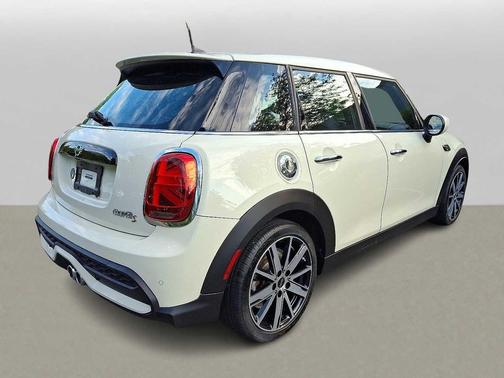 2023 MINI Hardtop Cooper S
