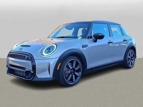 Rooftop Grey Metallic 2024 MINI Hardtop Cooper S