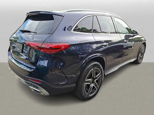 Nautical Blue Metallic 2024 Mercedes-Benz GLC 300 4MATIC