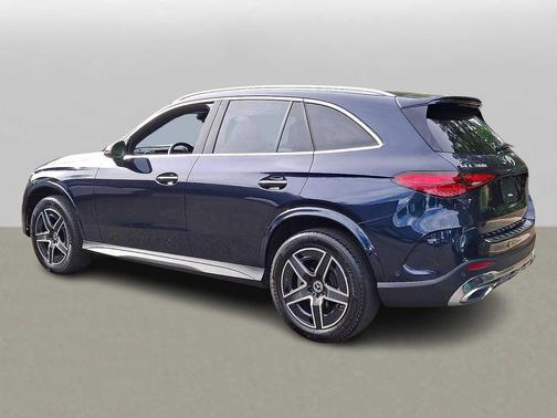 Nautical Blue Metallic 2024 Mercedes-Benz GLC 300 4MATIC