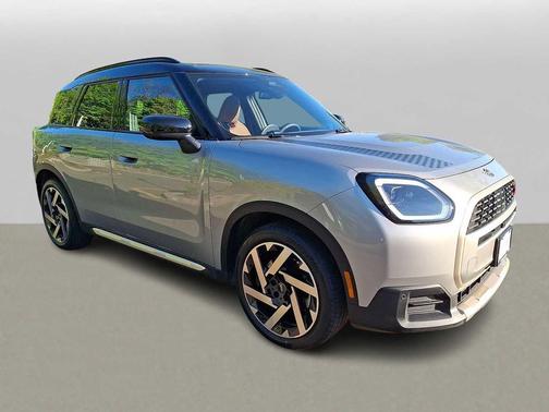 Melting Silver III Metallic 2026 MINI Countryman Cooper S ALL4