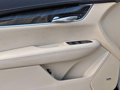 2018 Cadillac XT5 Base