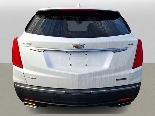 2018 Cadillac XT5 Base