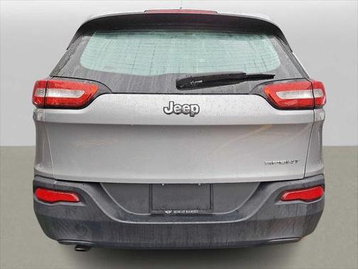 2015 Jeep Cherokee Sport