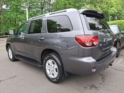 2019 Toyota Sequoia SR5