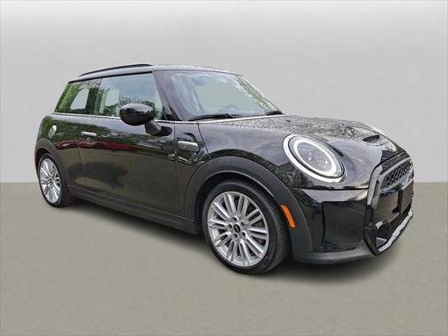 2023 MINI Hardtop Cooper S