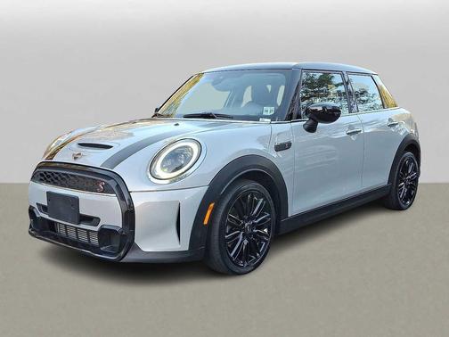 2023 MINI Hardtop Cooper S