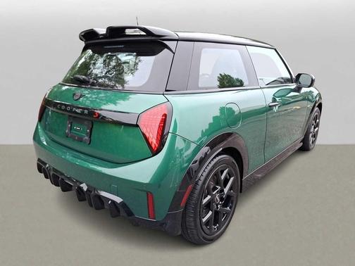 British Racing Green IV Metallic 2026 MINI Hardtop Cooper S