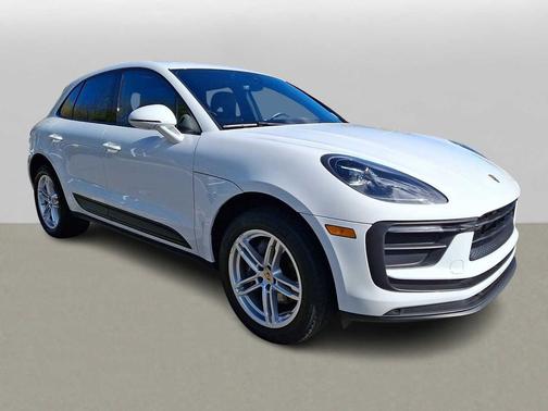 2022 Porsche Macan Macan