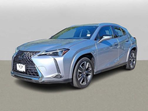 Iridium 2023 Lexus UX 250h Base