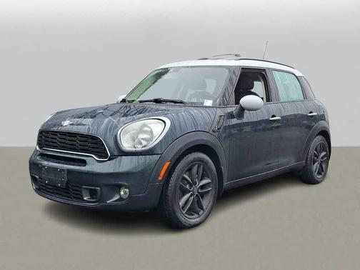 Oxford Green Metallic 2012 MINI Cooper S Countryman Base