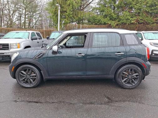 Oxford Green Metallic 2012 MINI Cooper S Countryman Base