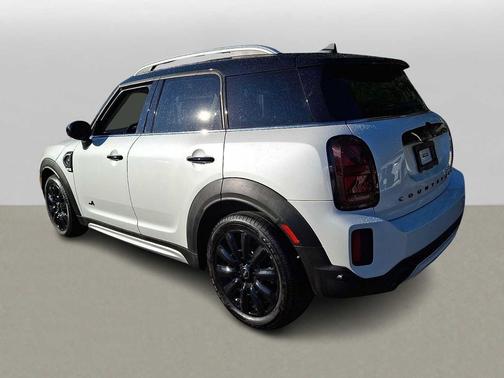 Nanuq White Metallic 2023 MINI Countryman Cooper S ALL4