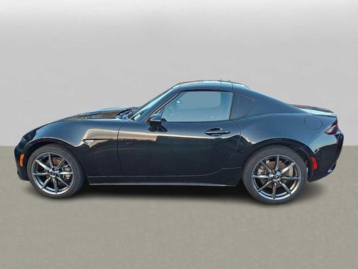 2022 Mazda MX-5 Miata RF Grand Touring
