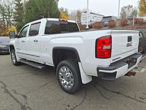 2016 GMC Sierra 2500 Denali