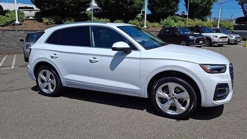 2021 Audi Q5 45 Prestige