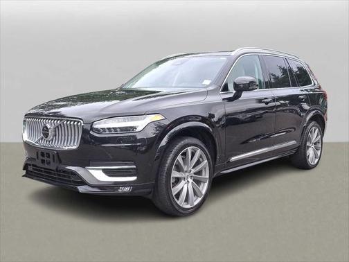 2023 Volvo XC90 B6 Plus 6-Seater