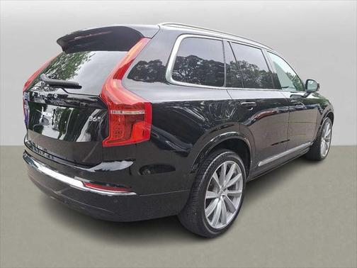 2023 Volvo XC90 B6 Plus 6-Seater