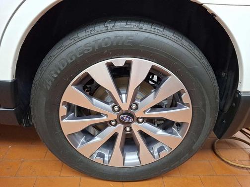 2019 Subaru Outback 2.5i Touring