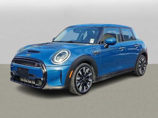 Island Blue Metallic 2023 MINI Hardtop Cooper S