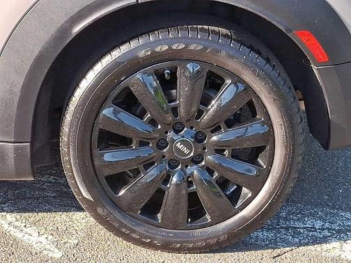 Rooftop Grey Metallic 2023 MINI Countryman Cooper S ALL4