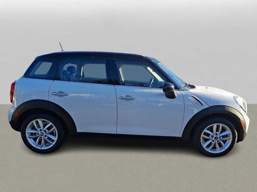 2013 MINI Countryman Cooper