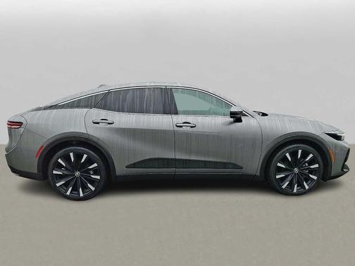 2024 Toyota Crown Platinum