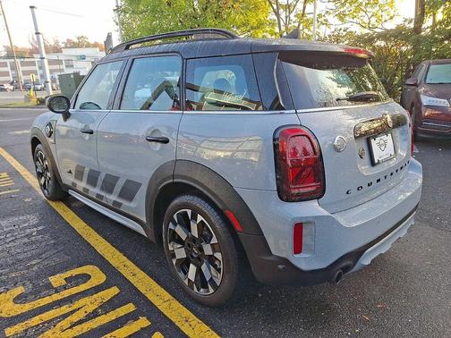 2023 MINI SE Countryman Cooper