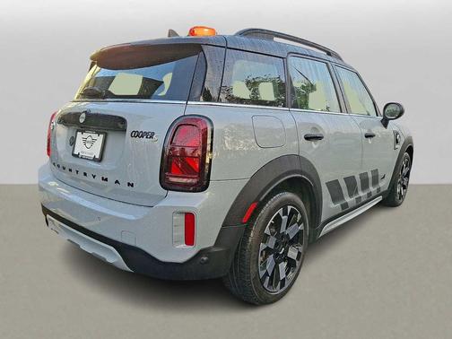 2023 MINI SE Countryman Cooper