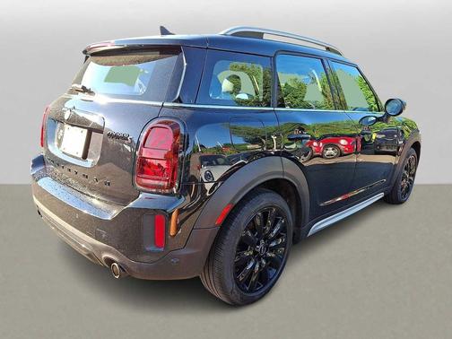 Midnight Black II 2024 MINI Countryman Cooper S ALL4