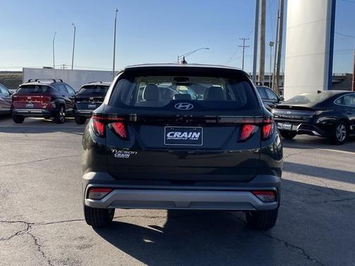 2025 Hyundai TUCSON SE