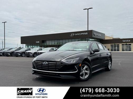 Phantom Black 2022 Hyundai SONATA SE