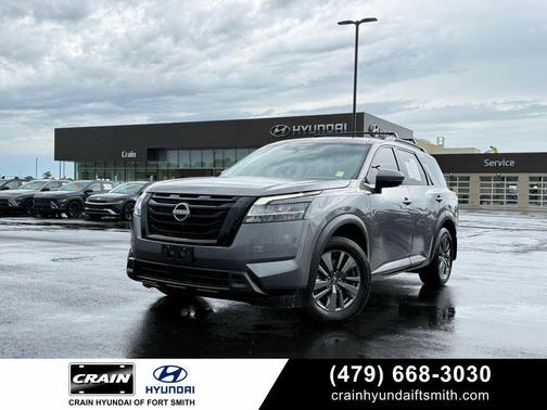 Gun Metallic 2022 Nissan Pathfinder SV 2WD