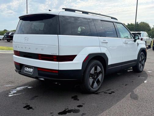 White 2027 Hyundai SANTA FE SEL