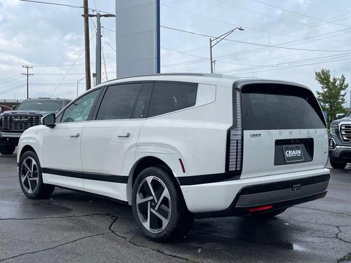 2026 Hyundai IONIQ 9 Performance Calligraphy