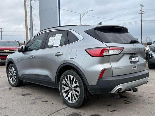2021 Ford Escape Titanium