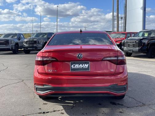 2024 Volkswagen Jetta 1.5T SE