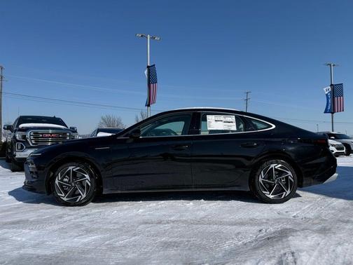 2026 Hyundai SONATA SEL