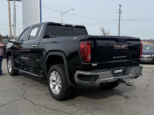2020 GMC Sierra 1500 SLT