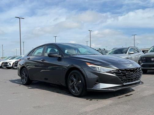 Portofino Gray 2023 Hyundai ELANTRA SEL