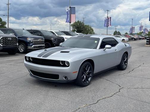 2023 Dodge Challenger SXT